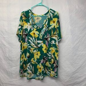 Evri Modern Tee. Size 1x